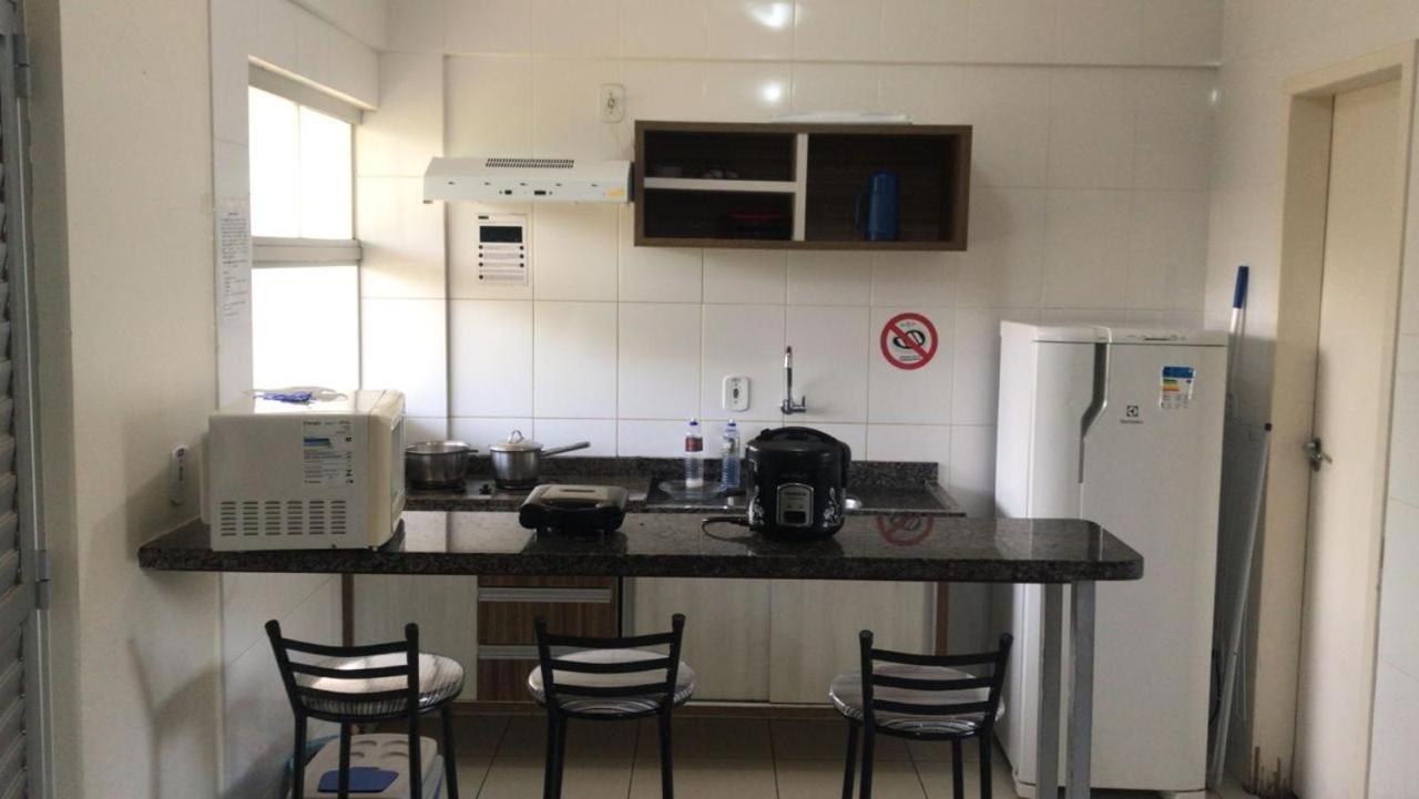Lacqua Diroma Apartamento Completo Com Fogao, Geladeira, Micro-Ondas, Piscina 24H, Acomoda Ate 5 Pessoas Caldas Novas Luaran gambar