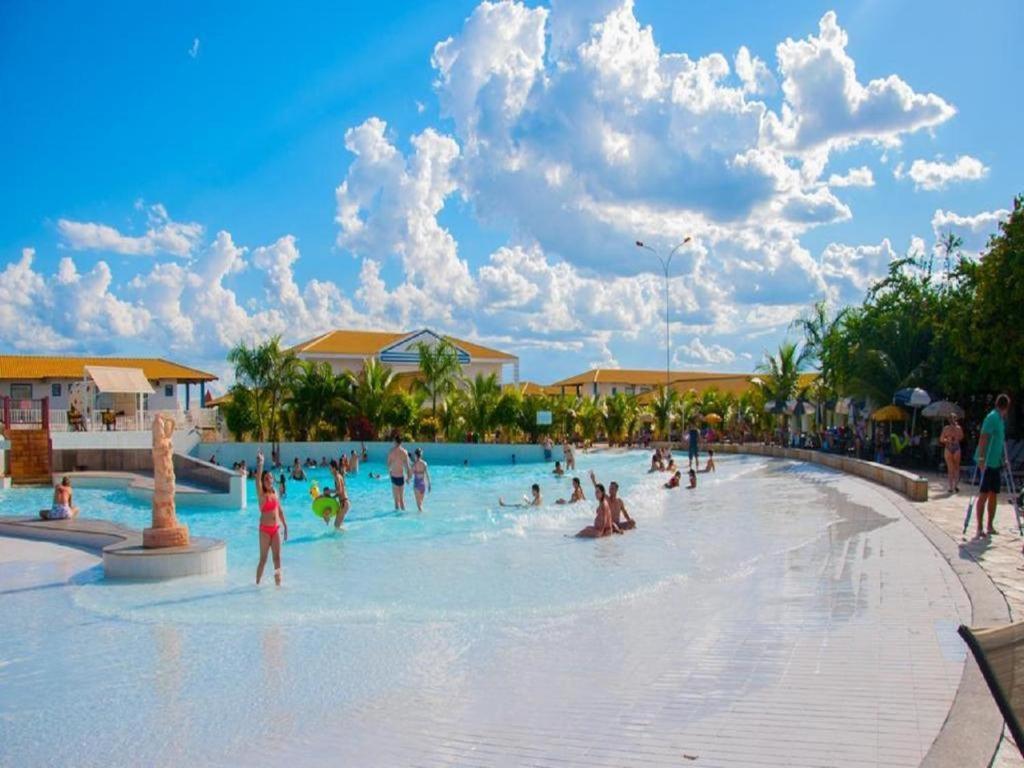 Lacqua Diroma Apartamento Completo Com Fogao, Geladeira, Micro-Ondas, Piscina 24H, Acomoda Ate 5 Pessoas Caldas Novas Luaran gambar